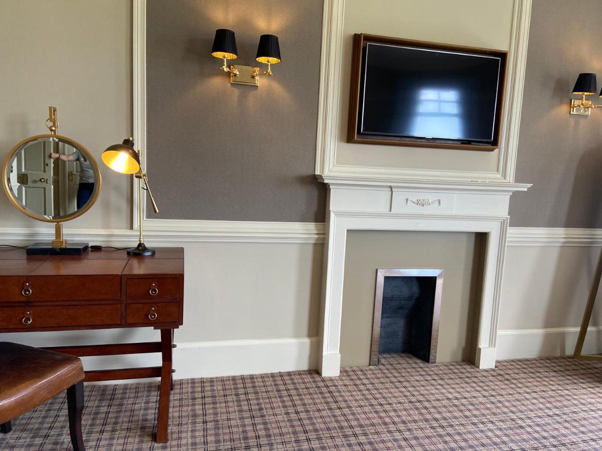 Cornhill Castle Guest House Biggar Bagian luar foto