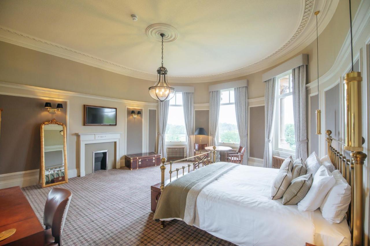 Cornhill Castle Guest House Biggar Bagian luar foto