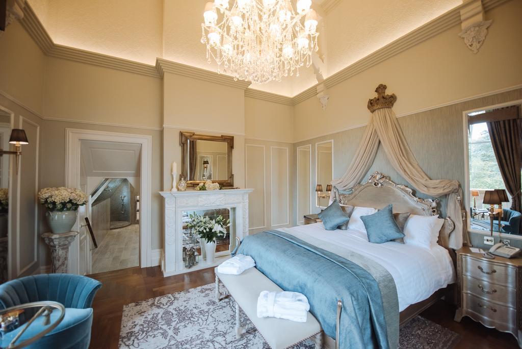 Cornhill Castle Guest House Biggar Bagian luar foto